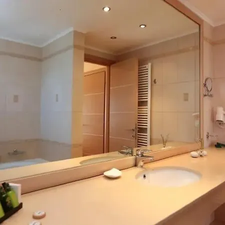 Dreamy Jasmine In Skiathos With Your Exclusive Private Pool Villa Troulos